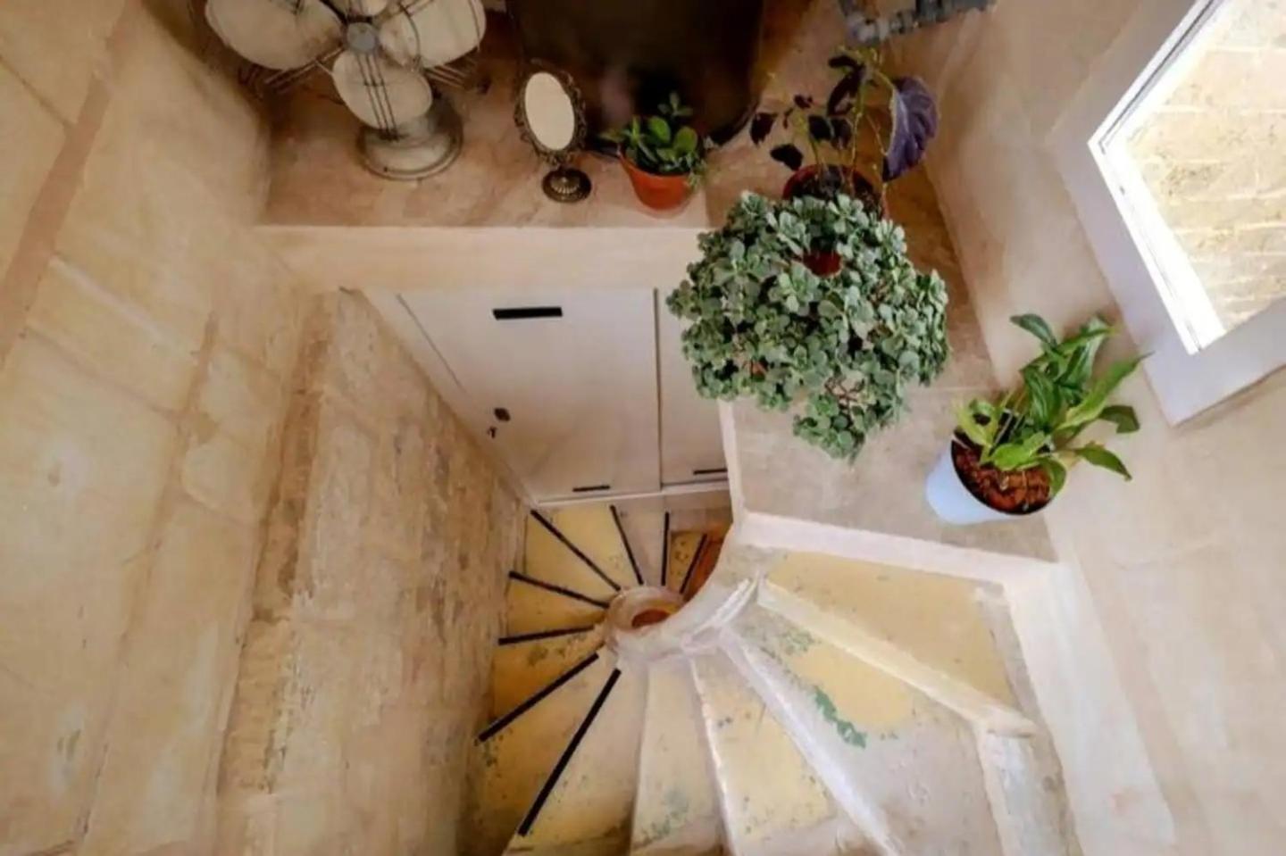 ויקטוריה Historic Hideaways - 900 Year Old Converted Studios מראה חיצוני תמונה